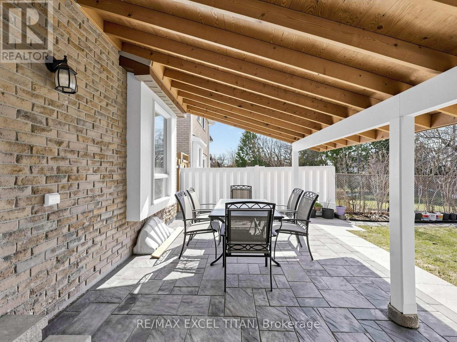 198 Risebrough Circuit, Markham, Ontario  L3R 3E3 - Photo 37 - N12960318