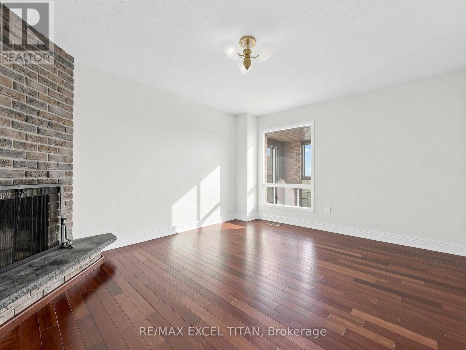 198 Risebrough Circuit, Markham, Ontario  L3R 3E3 - Photo 7 - N12960318