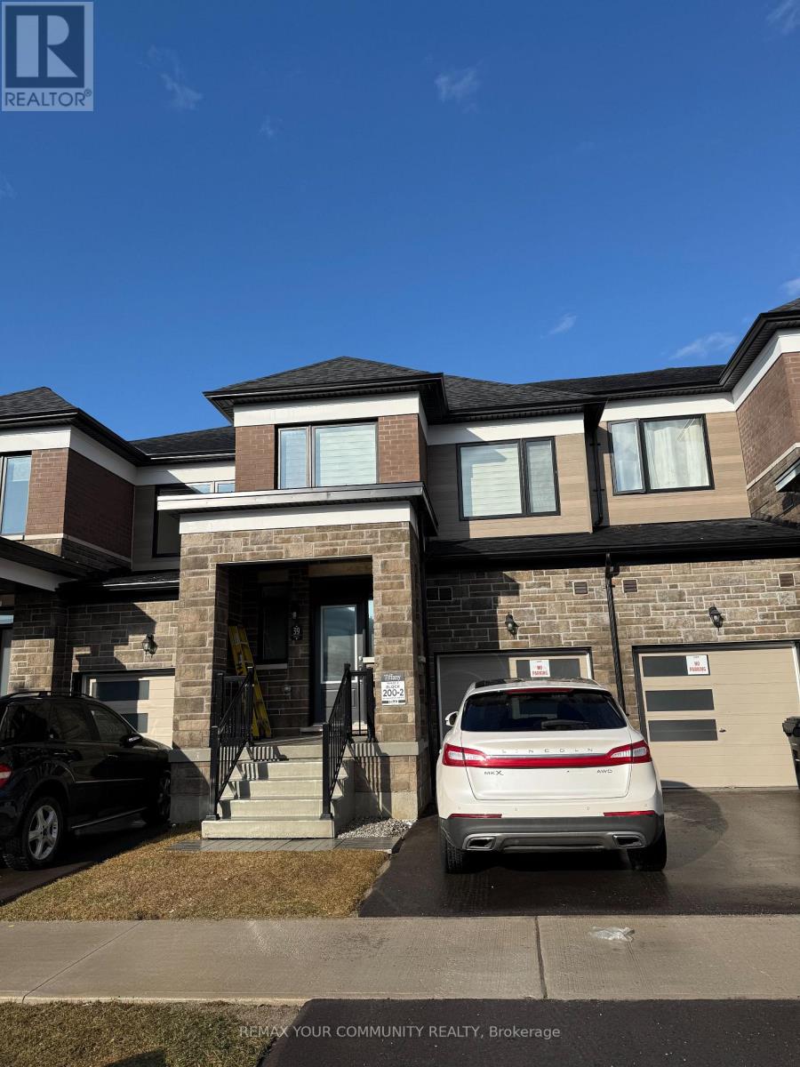 39 TAMWORTH TERRACE, Barrie, Ontario