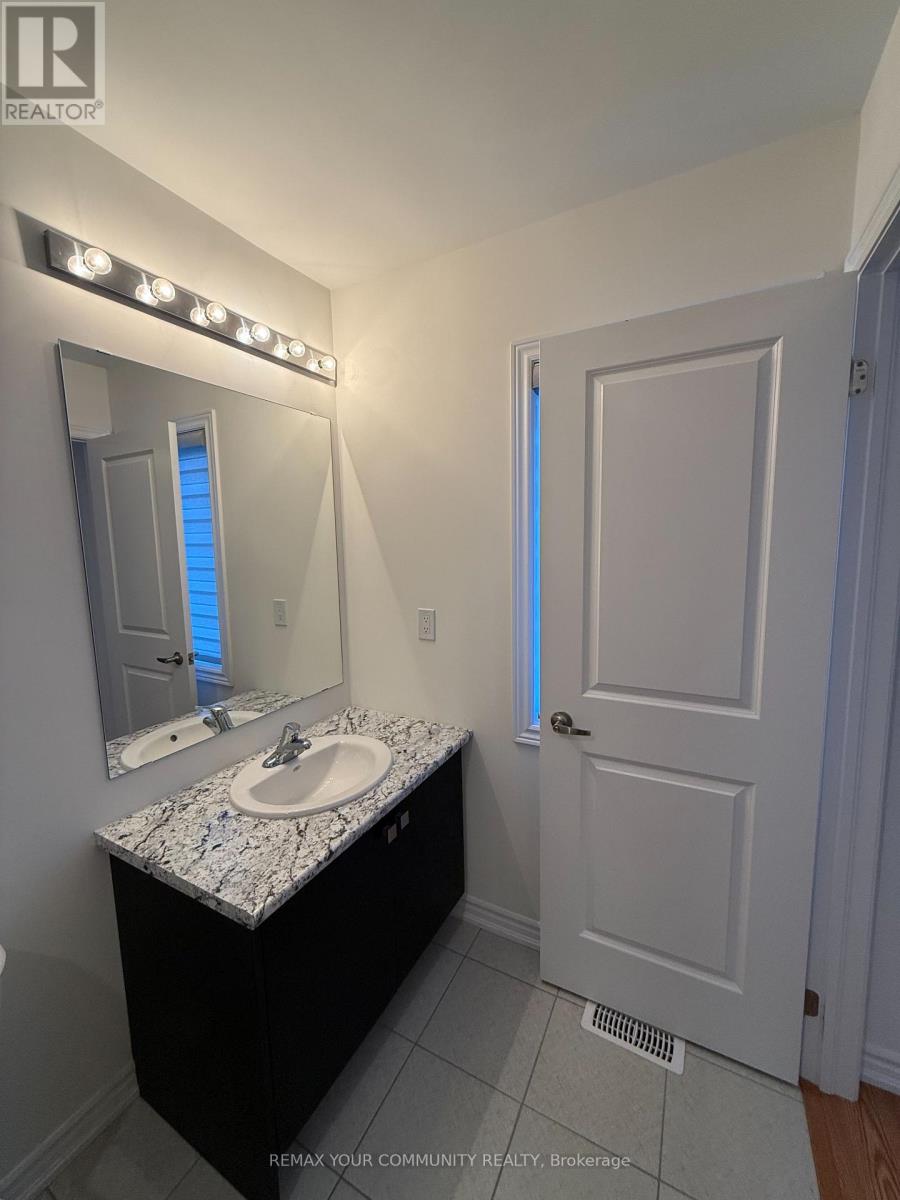 39 Tamworth Terrace, Barrie, Ontario  L9S 2Z8 - Photo 6 - S12960370