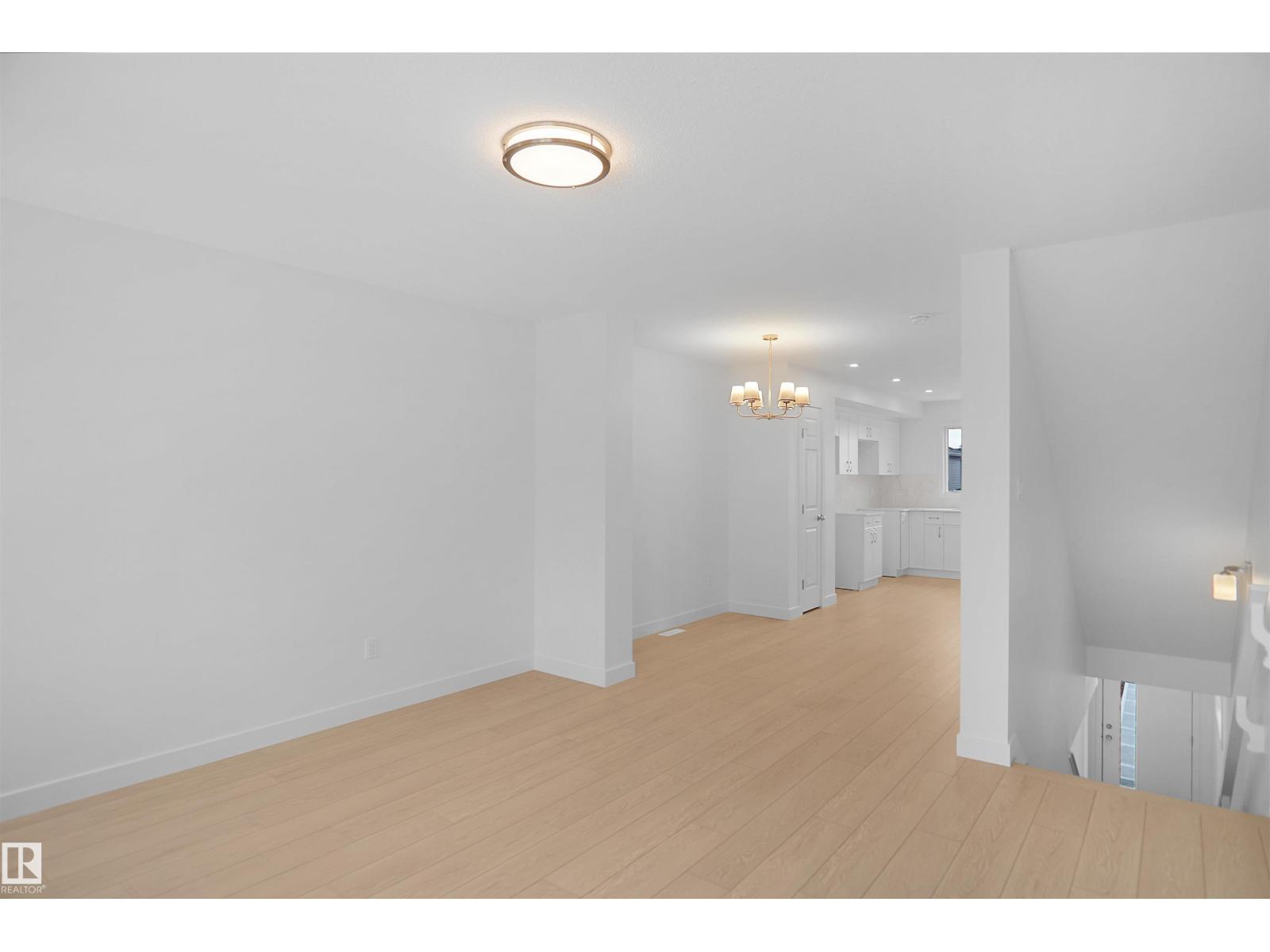 930 19 Av Nw, Edmonton, Alberta T6T 1J1 - Photo 10 - E4474664