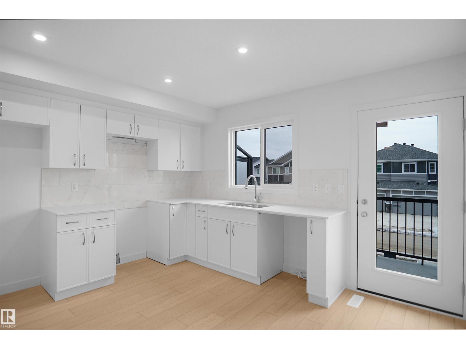 930 19 Av Nw, Edmonton, Alberta T6T 1J1 - Photo 13 - E4474664