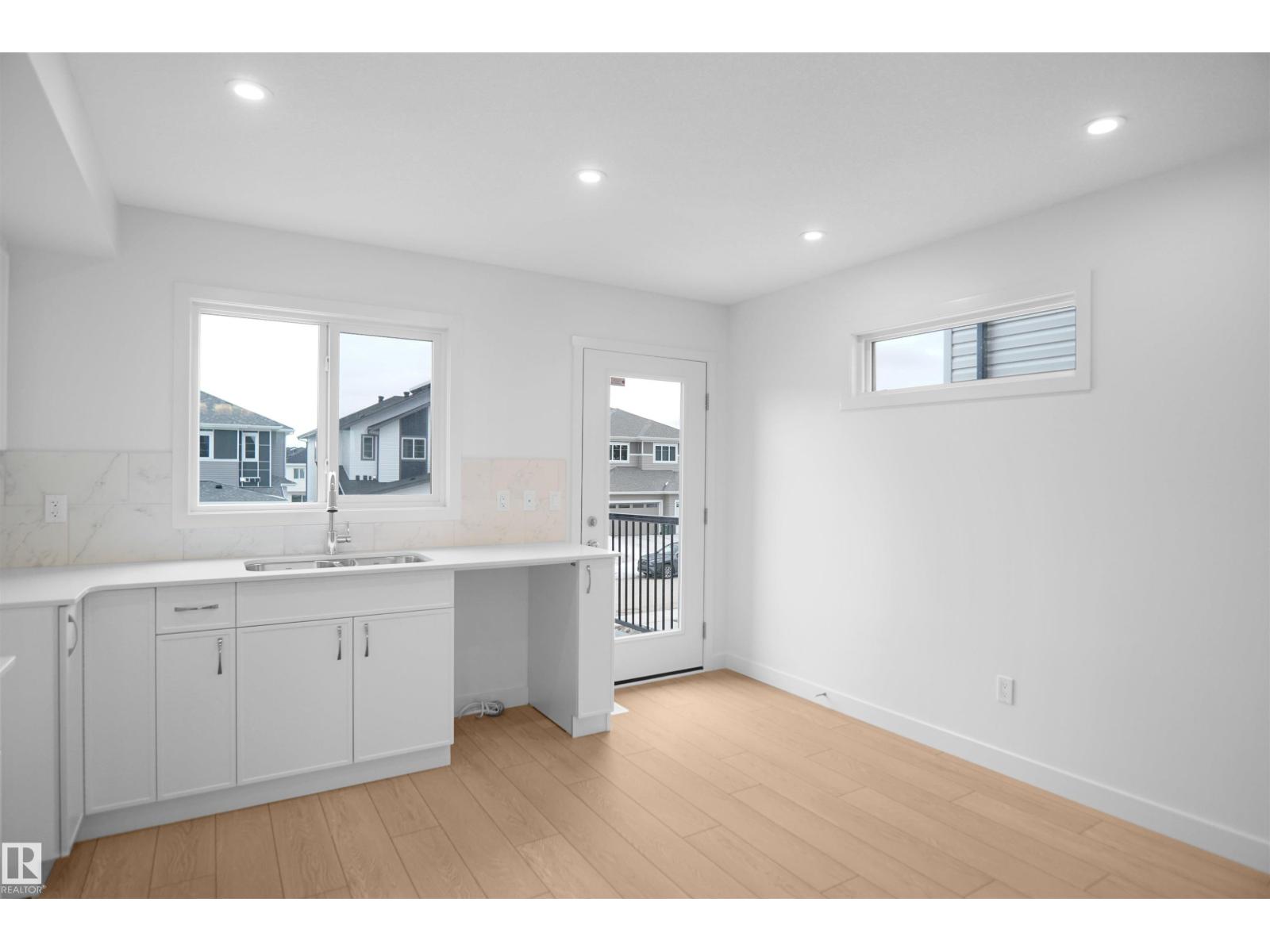 930 19 Av Nw, Edmonton, Alberta T6T 1J1 - Photo 17 - E4474664