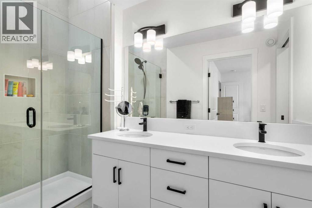 244 Sovereign Common Sw, Calgary, Alberta  T3C 3Y3 - Photo 27 - A2296048