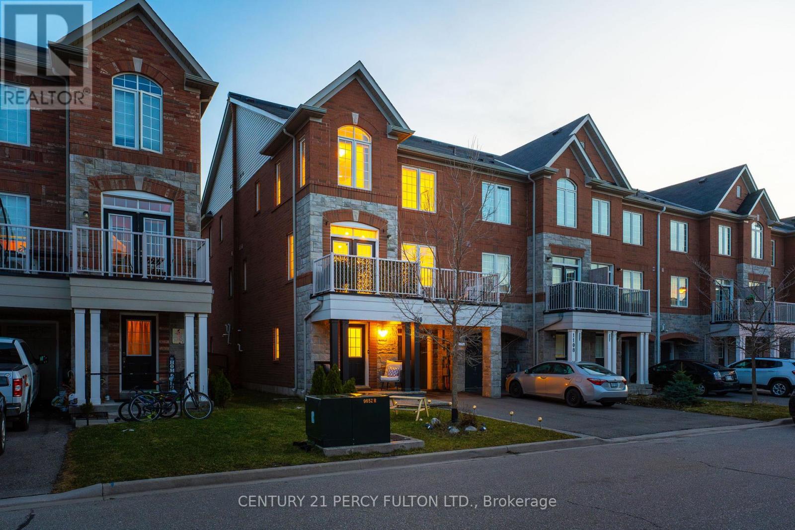 1110 Durno Court, Milton, Ontario  L9T 8P5 - Photo 2 - W12960292