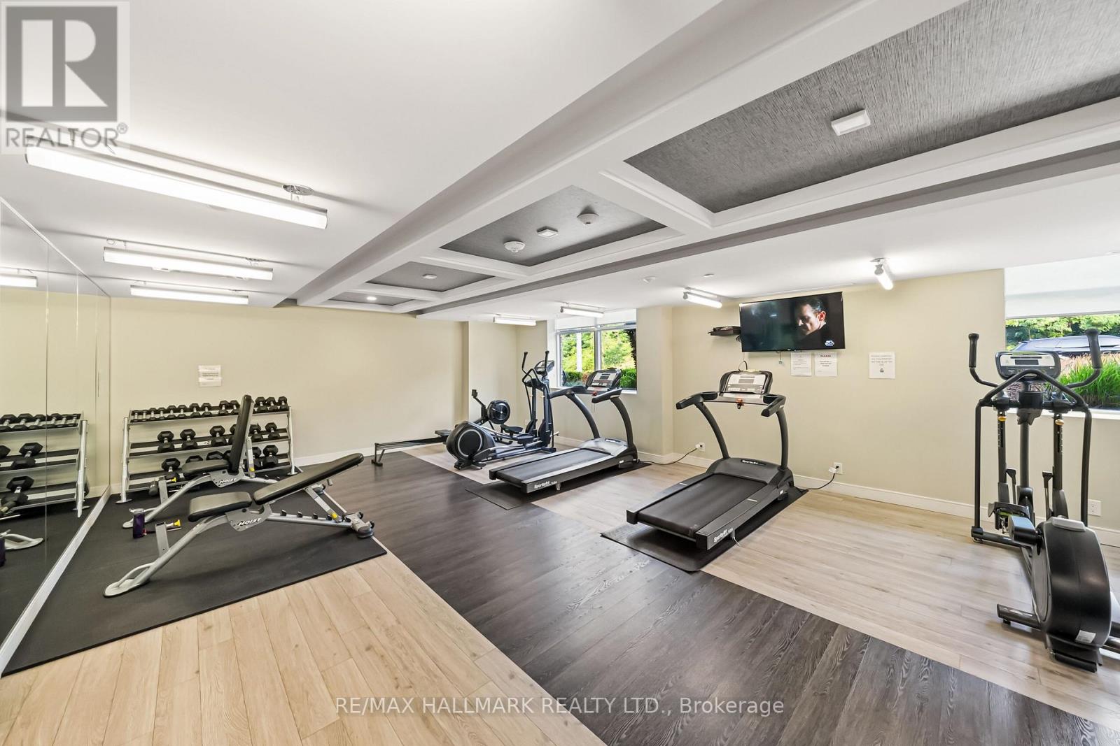 111 - 1575 Lakeshore Road W, Mississauga, Ontario  L5J 1J4 - Photo 42 - W12960322