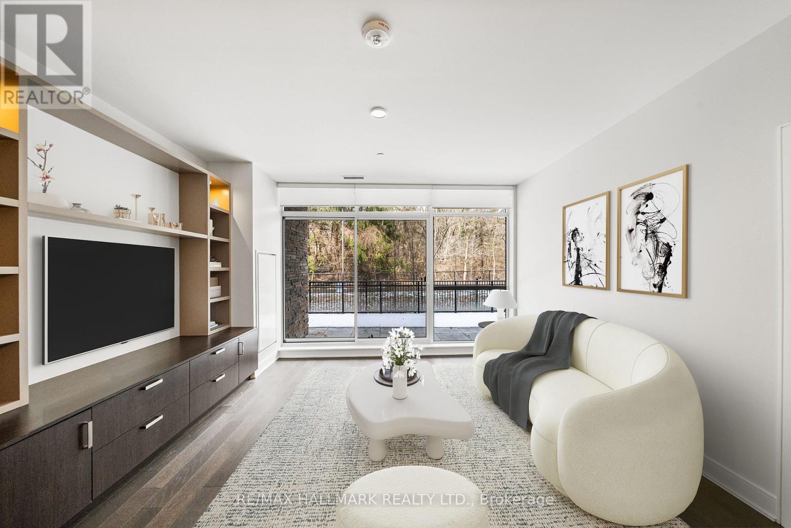 111 - 1575 Lakeshore Road W, Mississauga, Ontario  L5J 1J4 - Photo 8 - W12960322