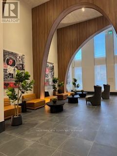 604 - 285 Dufferin Street, Toronto, Ontario  M6K 1Z7 - Photo 4 - W12960344