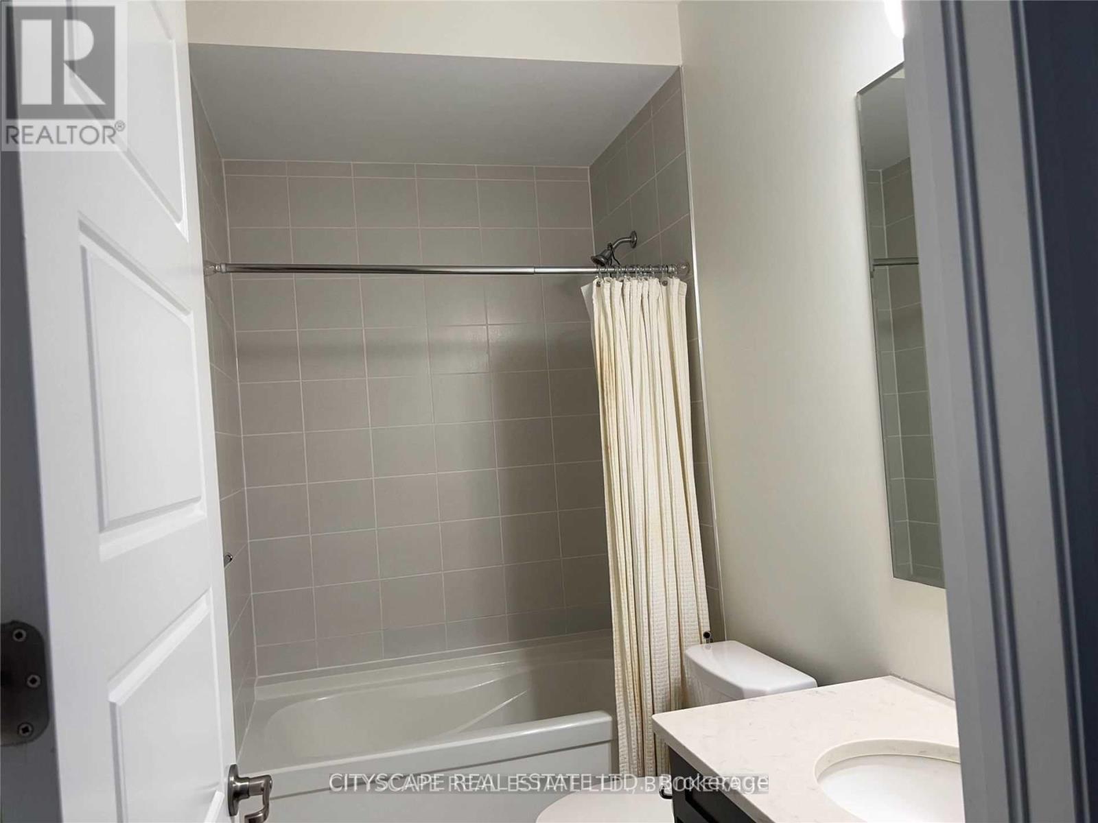 174 Fowley Drive, Oakville, Ontario  L6H 0M8 - Photo 20 - W12960352