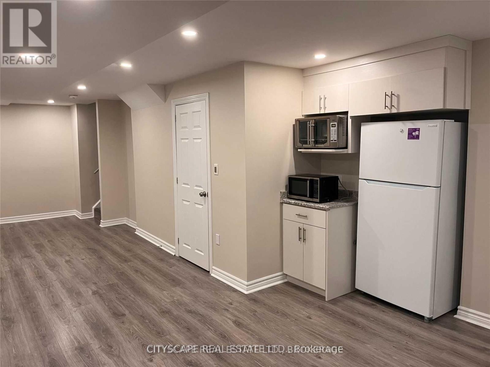 174 Fowley Drive, Oakville, Ontario  L6H 0M8 - Photo 35 - W12960352