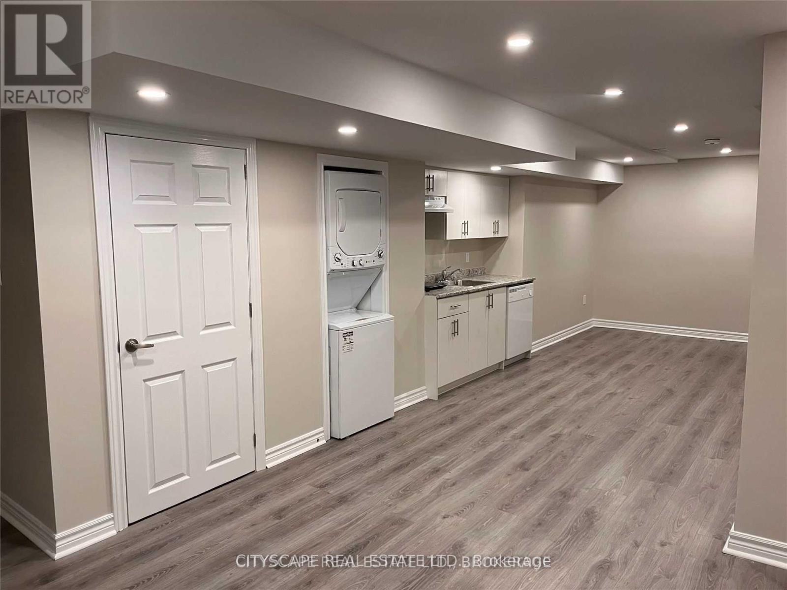 174 Fowley Drive, Oakville, Ontario  L6H 0M8 - Photo 37 - W12960352