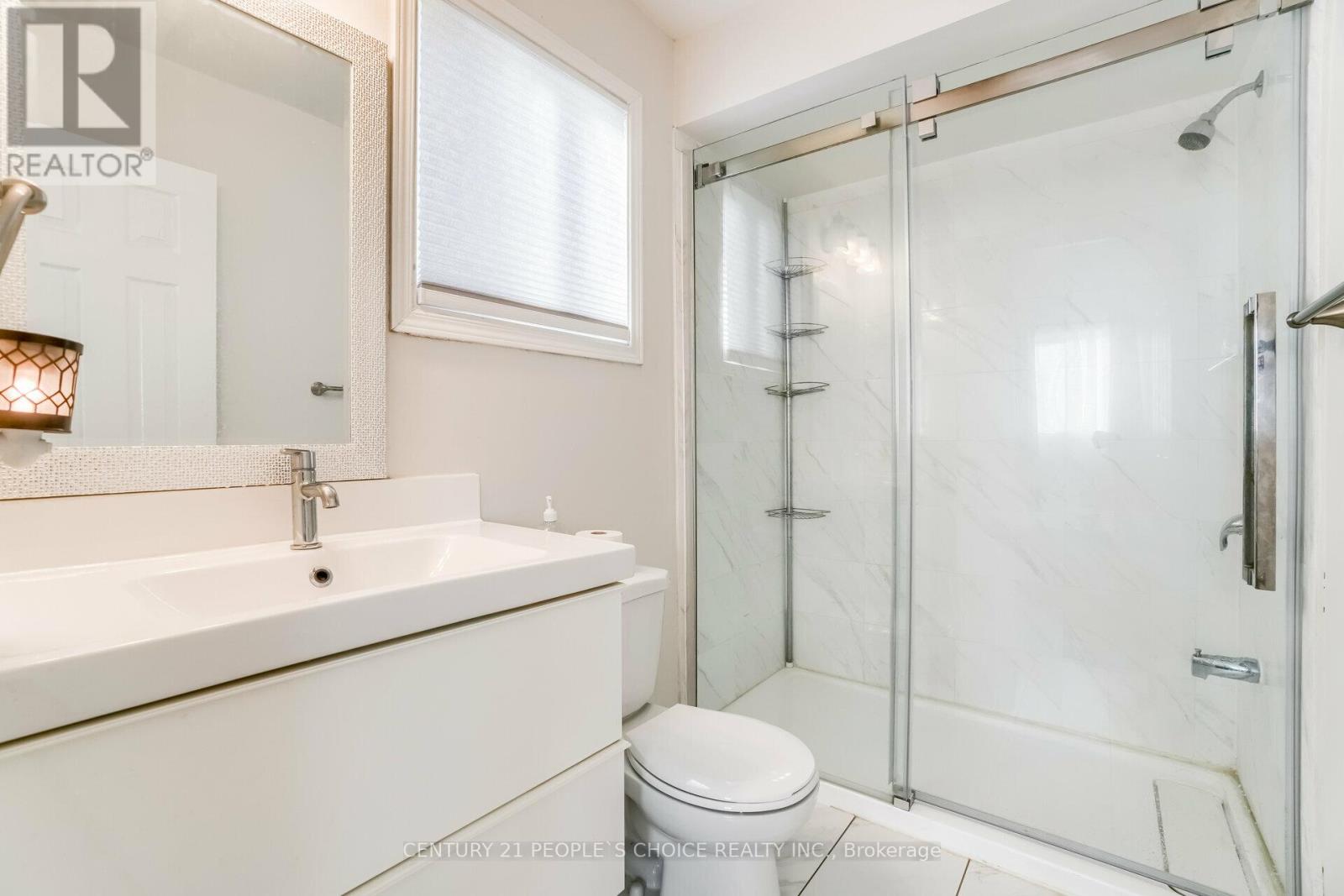 25 Sheringham Street, Brampton, Ontario  L6Z 2P5 - Photo 23 - W12960374