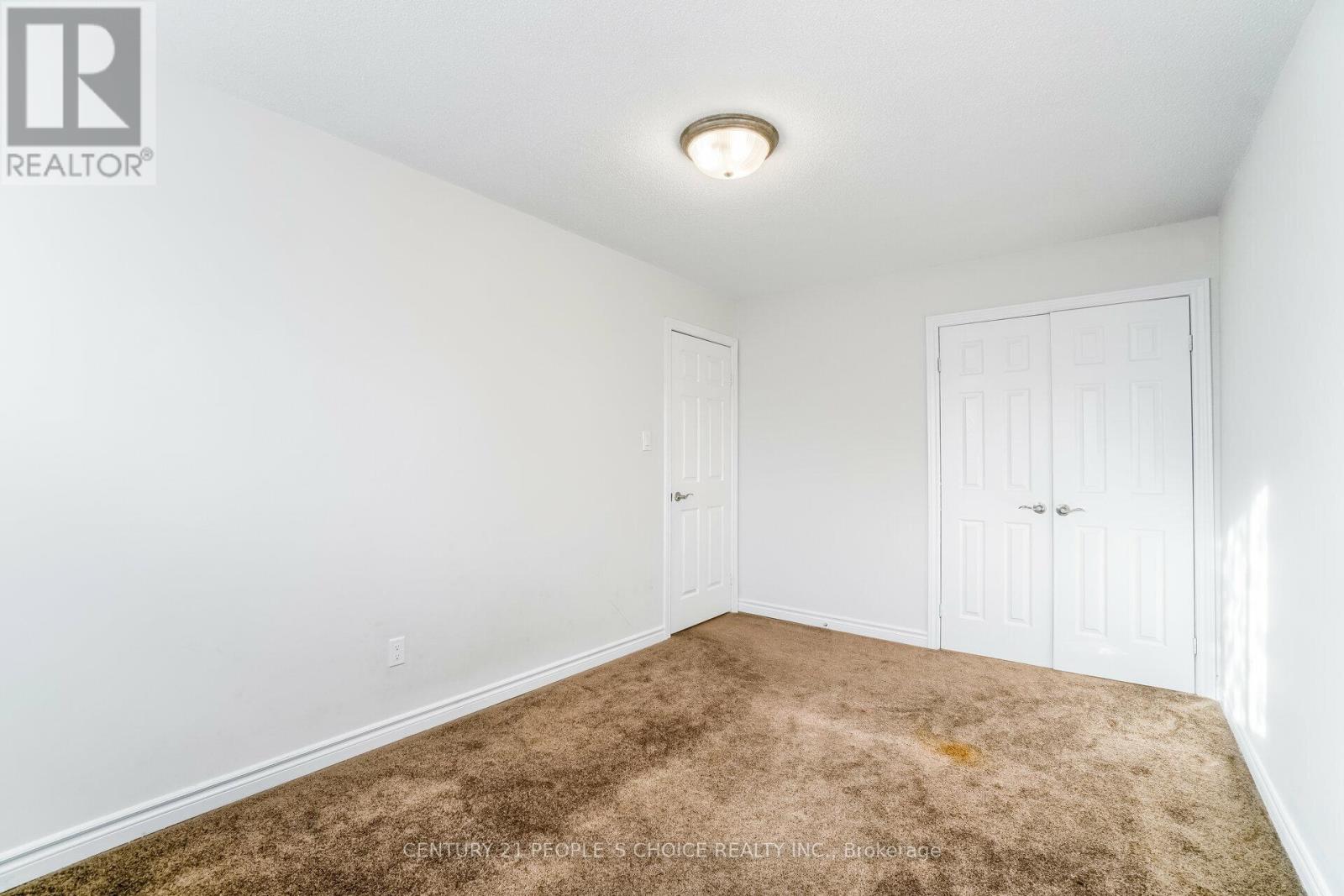 25 Sheringham Street, Brampton, Ontario  L6Z 2P5 - Photo 26 - W12960374