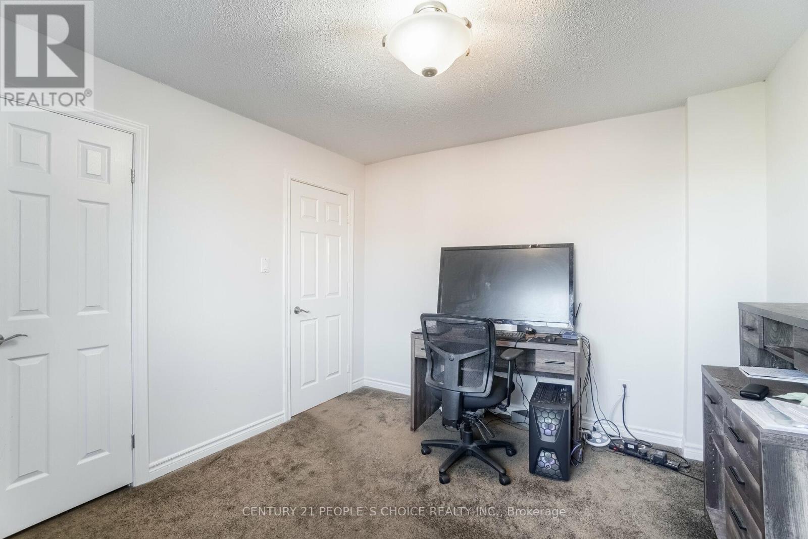 25 Sheringham Street, Brampton, Ontario  L6Z 2P5 - Photo 30 - W12960374