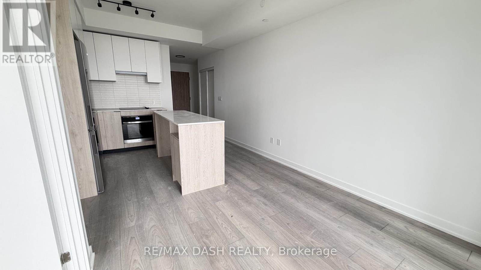 1607 - 1007 The Queensway Avenue, Toronto, Ontario  M8Z 0H4 - Photo 12 - W12960378