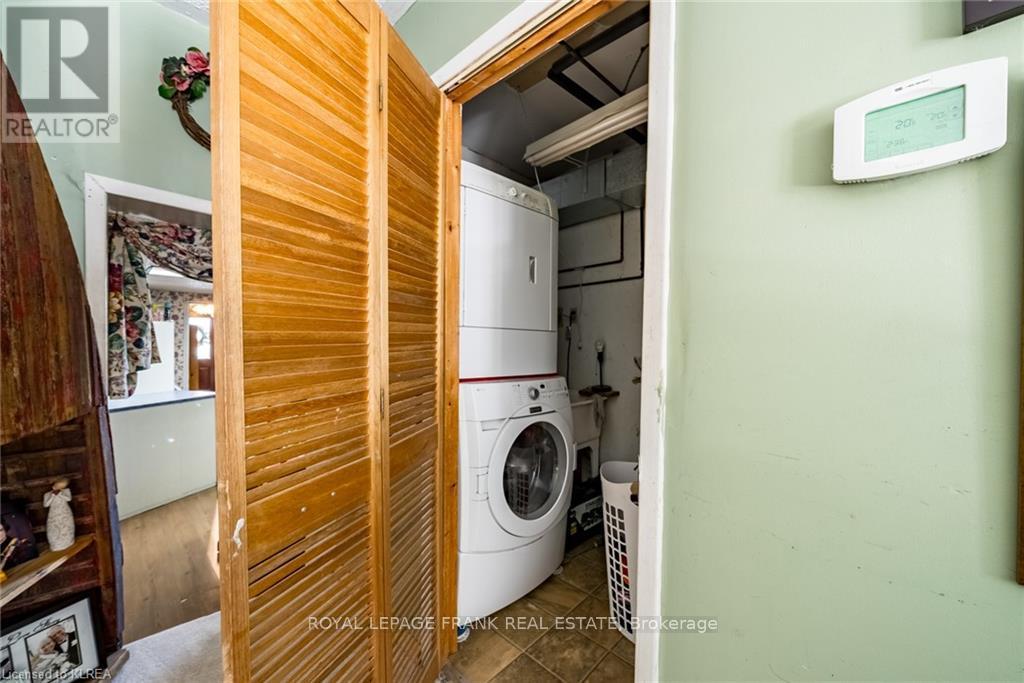 37 Sussex Street N, Kawartha Lakes, Ontario  K9V 4H6 - Photo 8 - X12957646