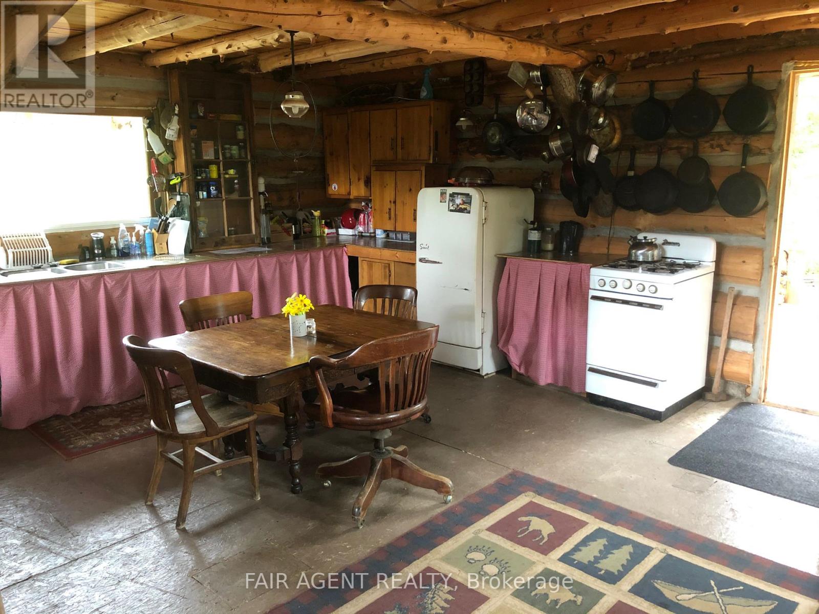 68 Wah-Wash-Kesh Road, Whitestone, Ontario  P0A 1G0 - Photo 21 - X12960336