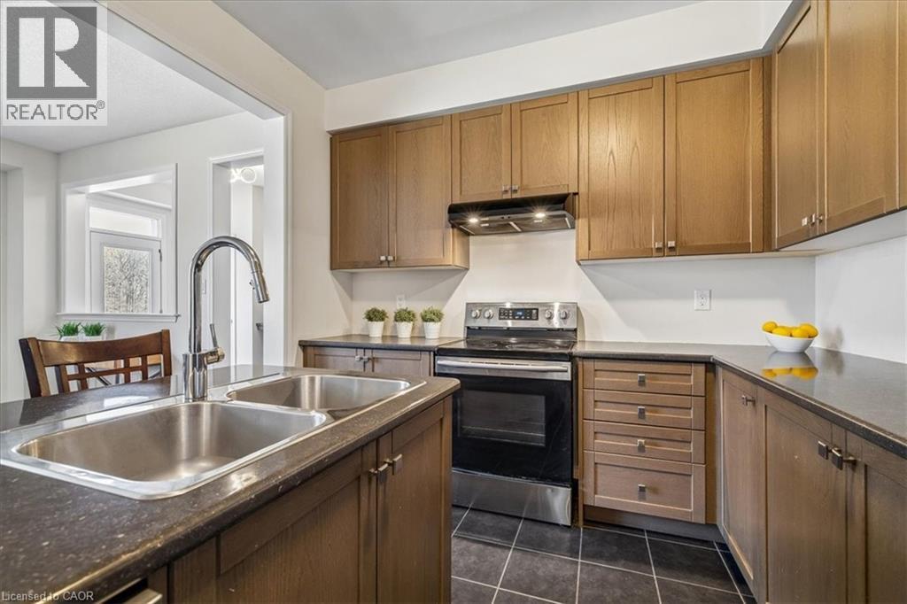 7608 Tupelo Crescent, Niagara Falls, Ontario  L2H 3S5 - Photo 6 - 40817800