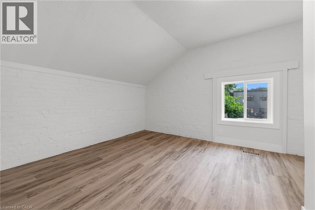 22 Stirton Street Unit# Coachhouse A, Hamilton, Ontario  L8L 6E8 - Photo 6 - 40816869