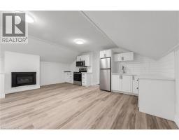 22 STIRTON Street Unit# Coachhouse A, hamilton, Ontario