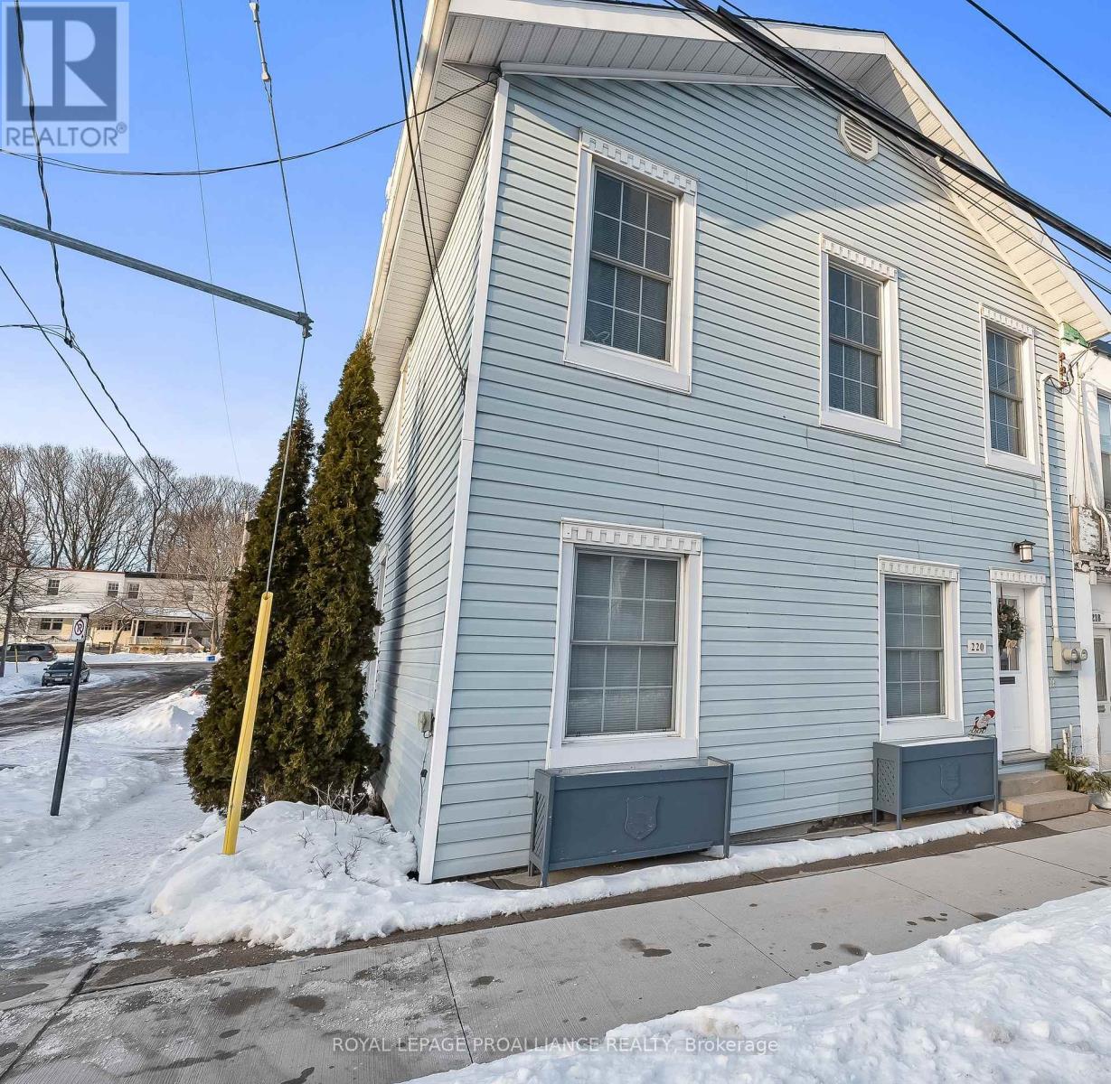 B - 220 Walton Street, Port Hope, Ontario  L1A 1N9 - Photo 2 - X12960446