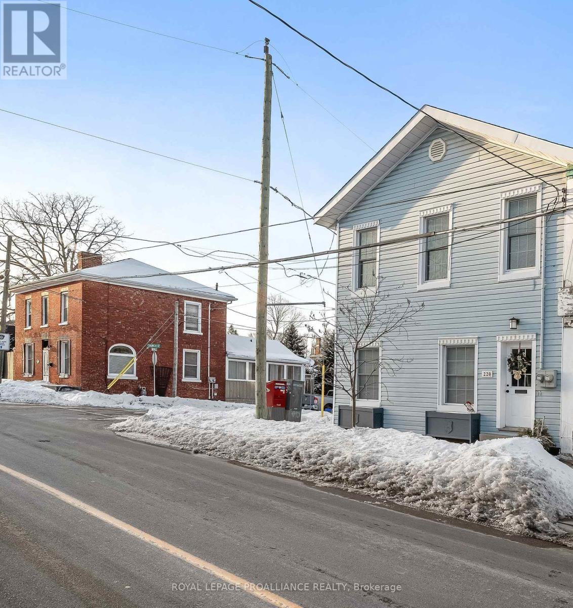 B - 220 Walton Street, Port Hope, Ontario  L1A 1N9 - Photo 3 - X12960446