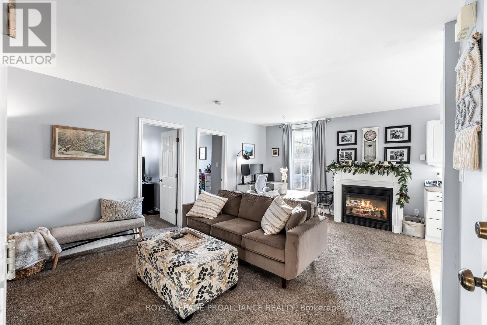 B - 220 Walton Street, Port Hope, Ontario  L1A 1N9 - Photo 7 - X12960446