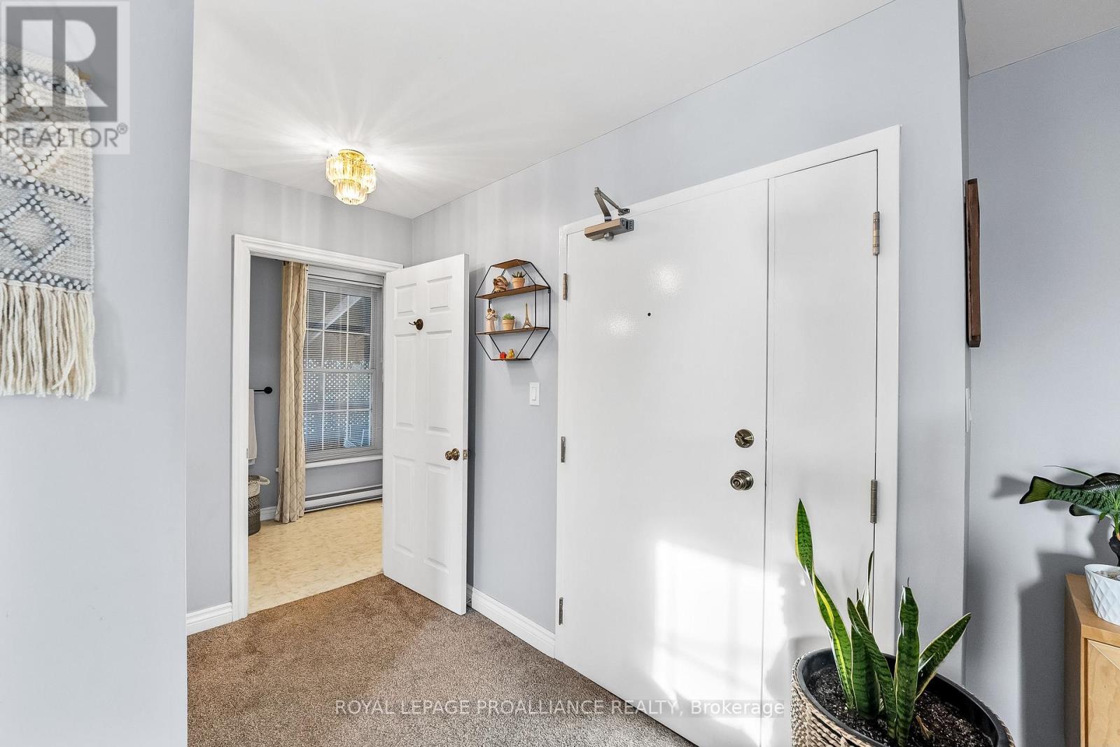 B - 220 Walton Street, Port Hope, Ontario  L1A 1N9 - Photo 8 - X12960446