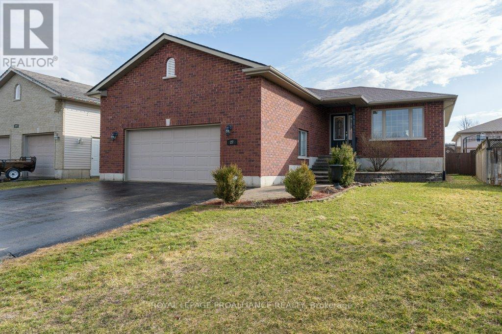 27 Forest Valley Drive, Quinte West, Ontario  K0K 2C0 - Photo 1 - X12960542