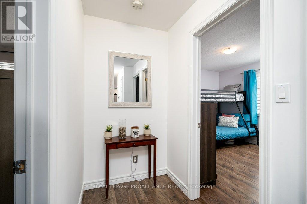 27 Forest Valley Drive, Quinte West, Ontario  K0K 2C0 - Photo 18 - X12960542