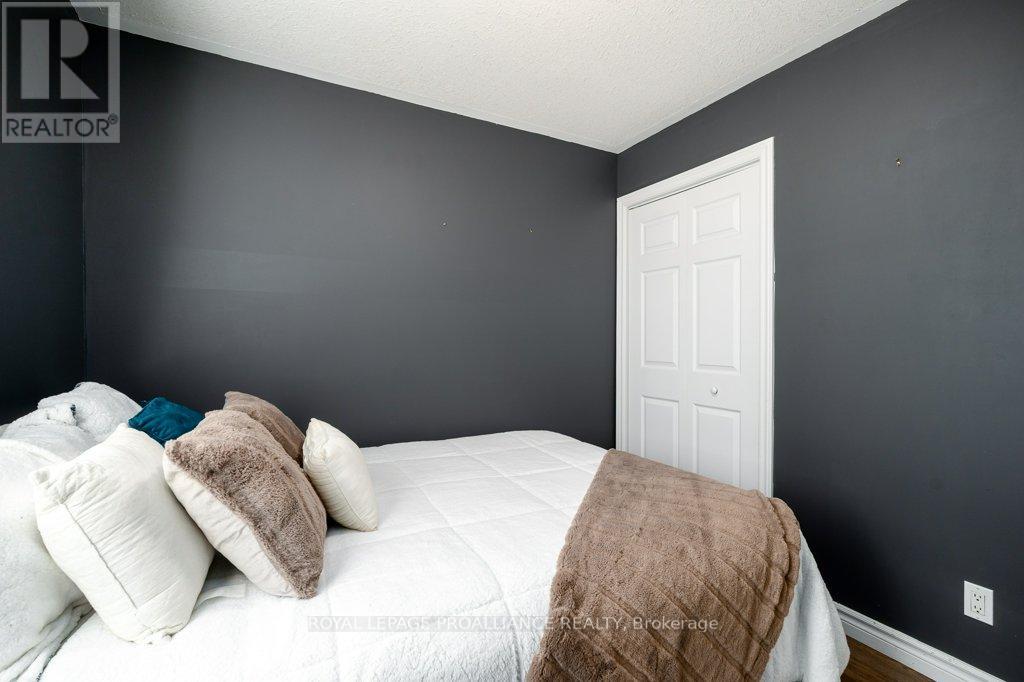 27 Forest Valley Drive, Quinte West, Ontario  K0K 2C0 - Photo 23 - X12960542