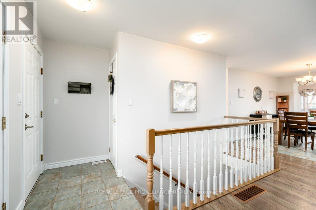 27 Forest Valley Drive, Quinte West, Ontario  K0K 2C0 - Photo 27 - X12960542