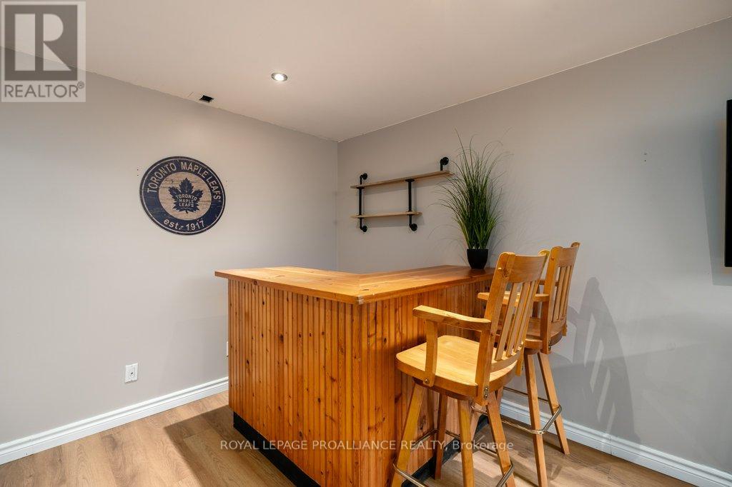 27 Forest Valley Drive, Quinte West, Ontario  K0K 2C0 - Photo 31 - X12960542