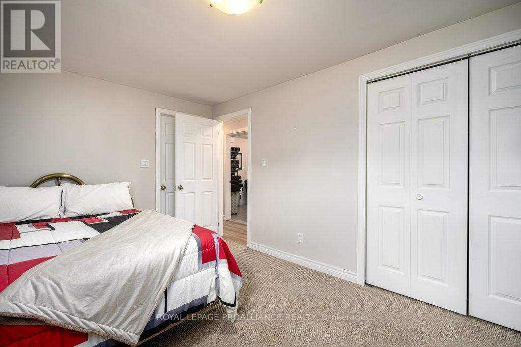 27 Forest Valley Drive, Quinte West, Ontario  K0K 2C0 - Photo 37 - X12960542