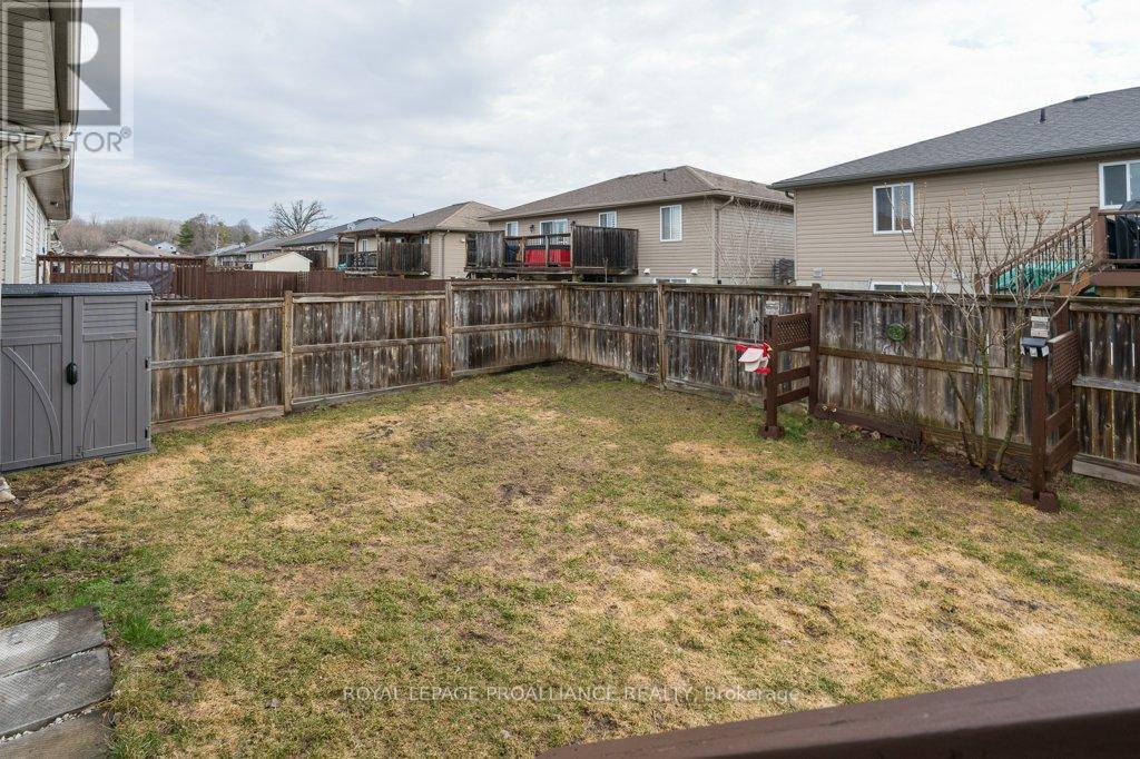 27 Forest Valley Drive, Quinte West, Ontario  K0K 2C0 - Photo 43 - X12960542