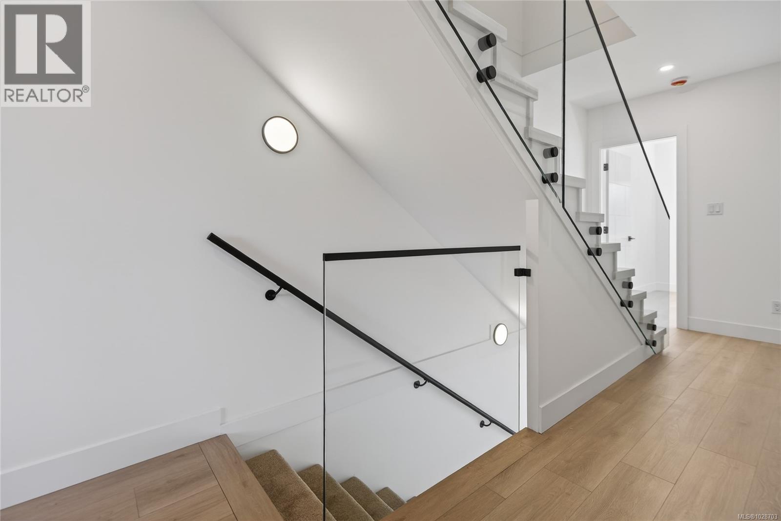 3 704 Beaver Creek Blvd, Campbell River, British Columbia  V9H 0E9 - Photo 11 - 1028703