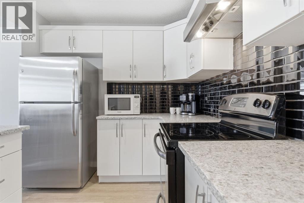 405 Windstone Grove SW, Airdrie, Alberta  T4B 2P9 - Photo 17 - A2292789