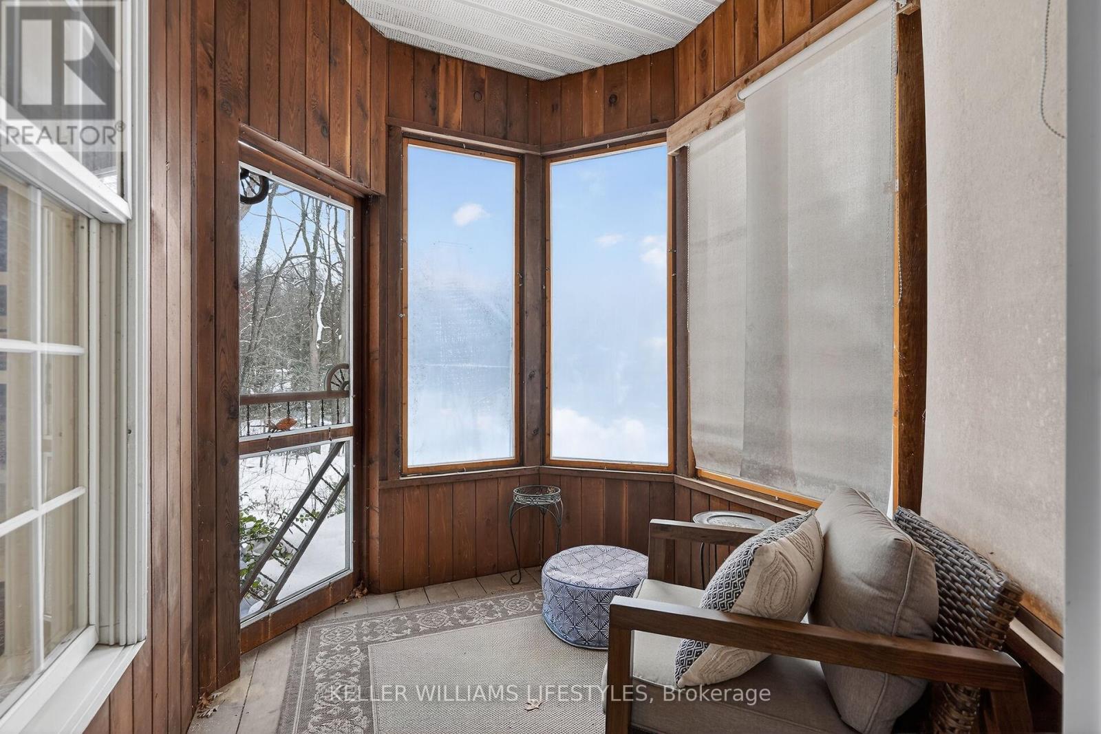 10240 Woodpark Court, Lambton Shores, Ontario  N0M 1T0 - Photo 19 - X12960456