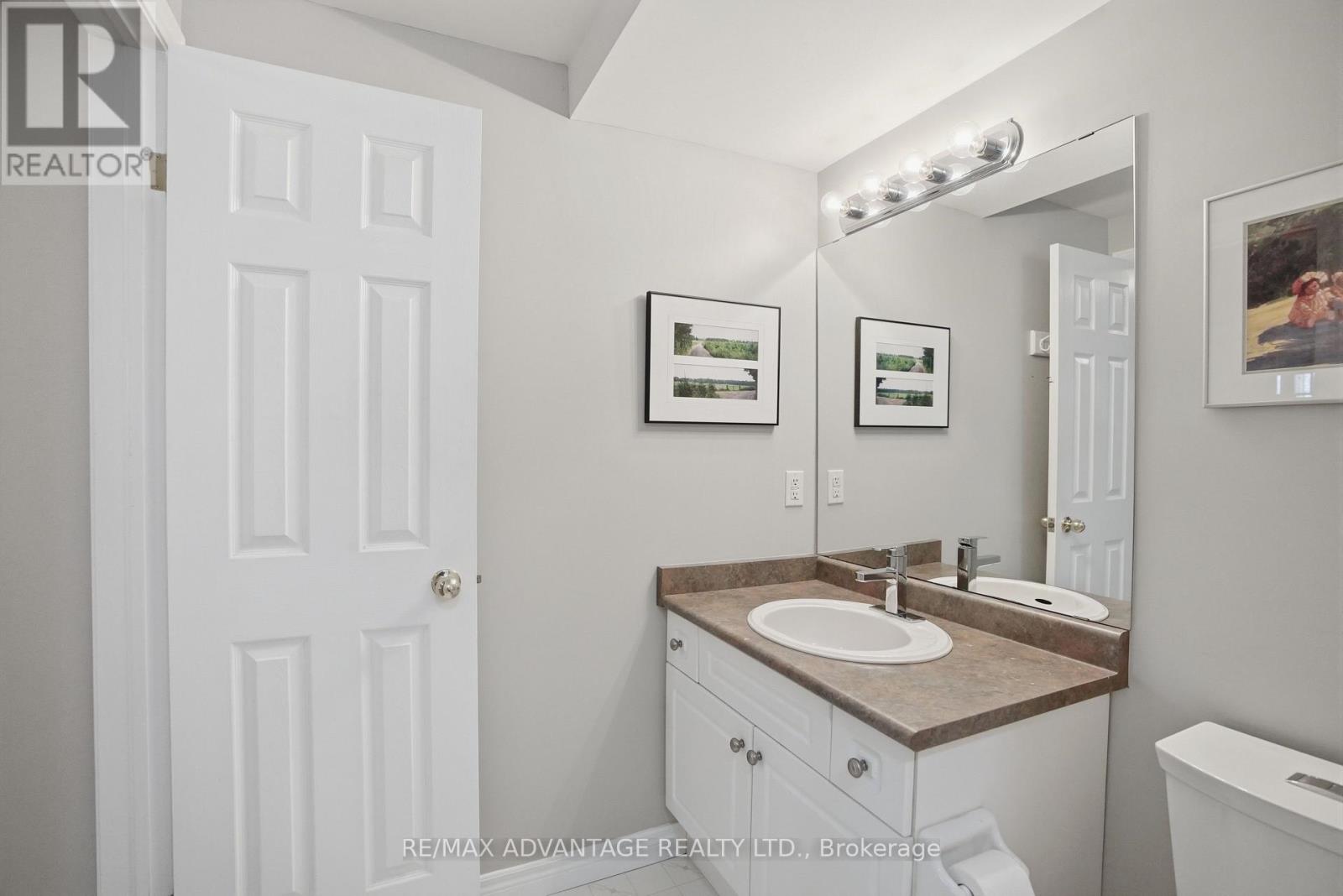 993 Gabor Street, London South, Ontario  N6K 4V5 - Photo 32 - X12960502