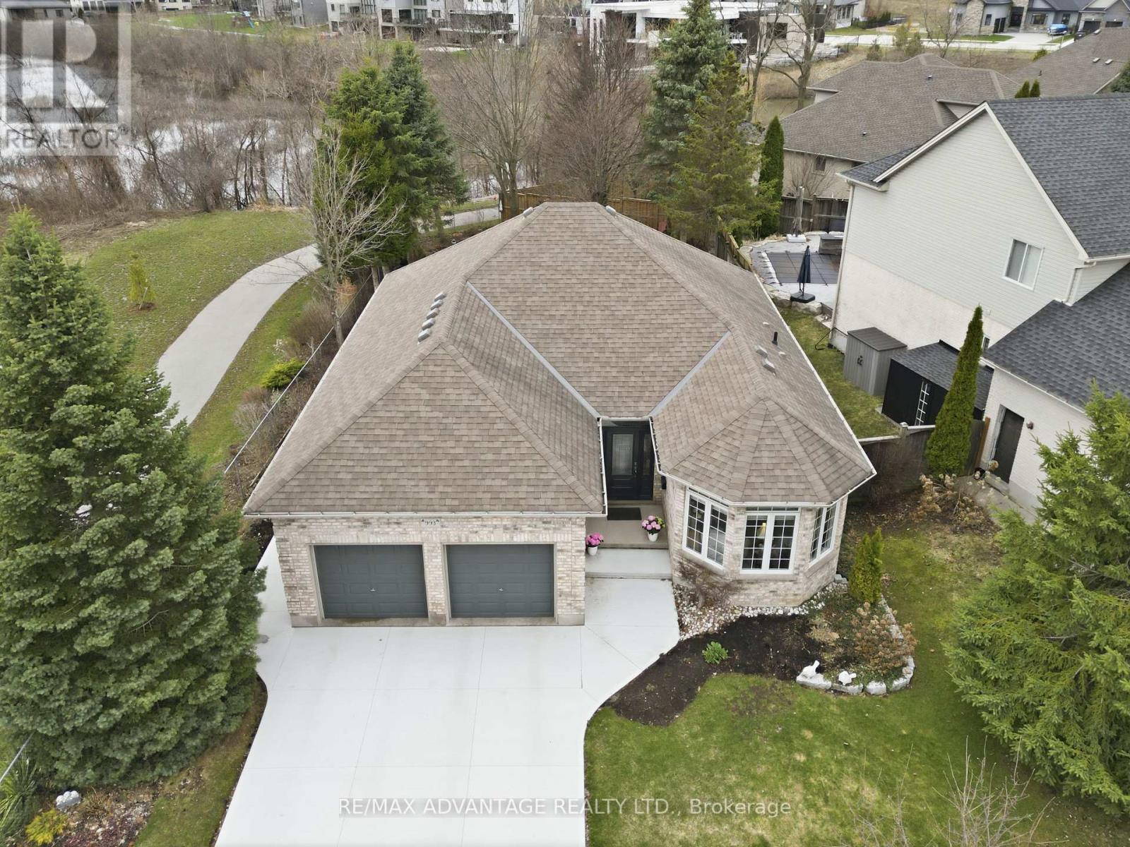 993 Gabor Street, London South, Ontario  N6K 4V5 - Photo 5 - X12960502