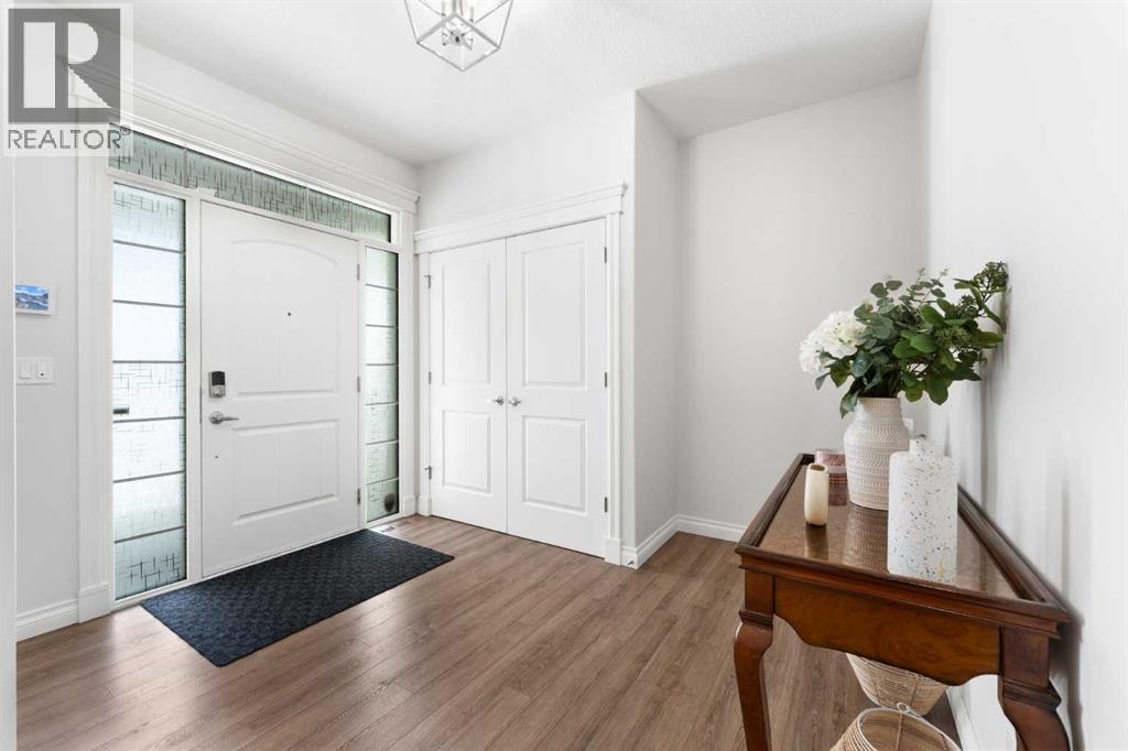 310 Mahogany Manor Se, Calgary, Alberta  T3M 1X4 - Photo 2 - A2298579