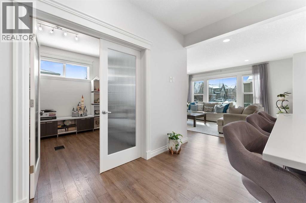 310 Mahogany Manor Se, Calgary, Alberta  T3M 1X4 - Photo 10 - A2298579