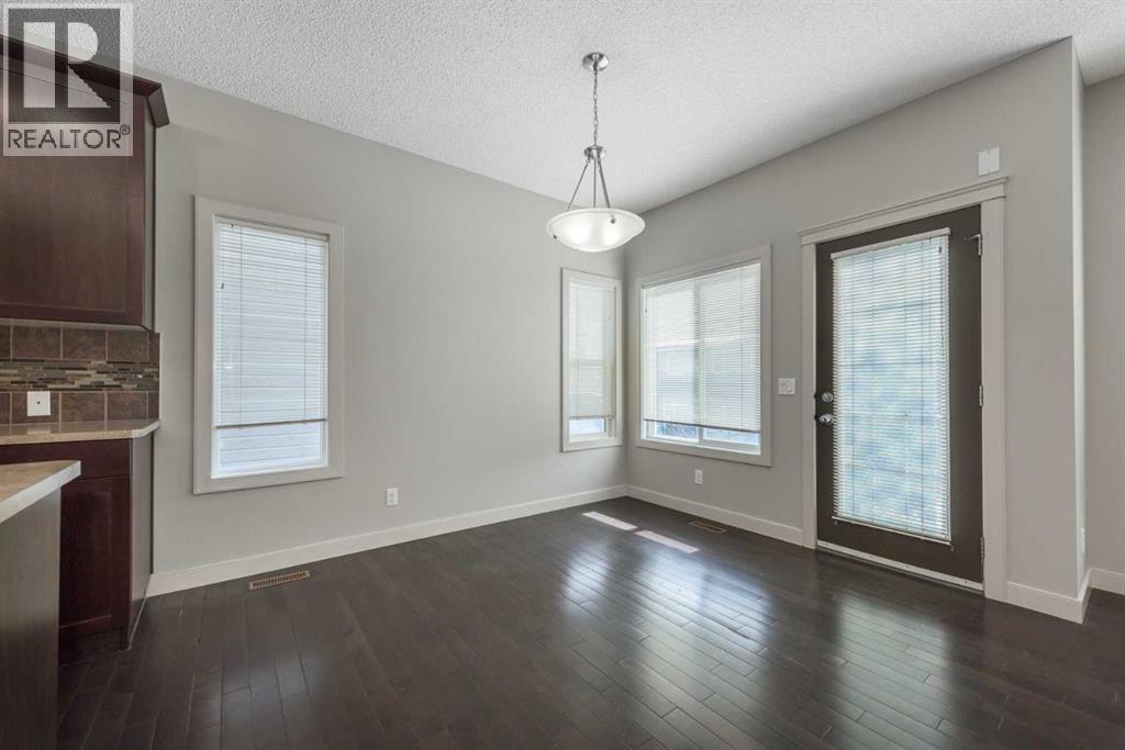 124 Evanscove Manor Nw, Calgary, Alberta  T3P 0E5 - Photo 8 - A2298744