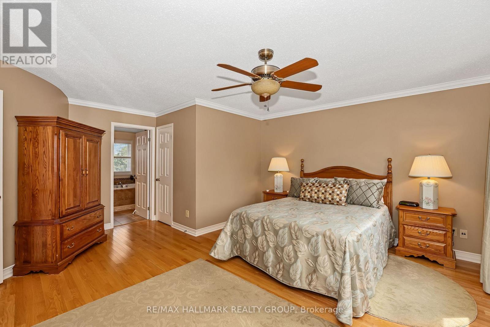 6586 Morningview Street, Ottawa, Ontario  K1C 6N9 - Photo 21 - X12960474