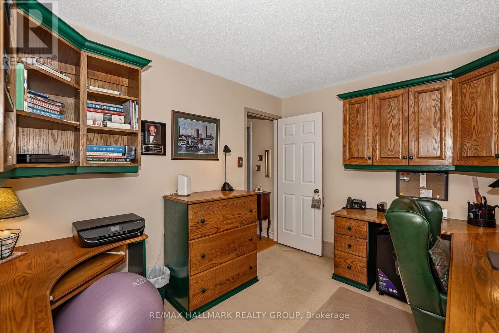 6586 Morningview Street, Ottawa, Ontario  K1C 6N9 - Photo 27 - X12960474