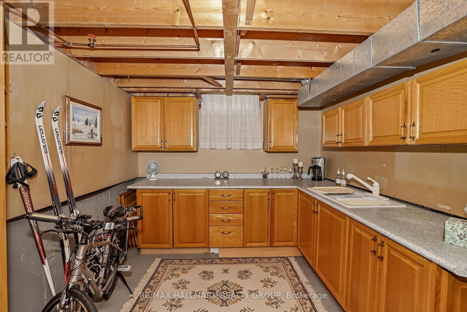 6586 Morningview Street, Ottawa, Ontario  K1C 6N9 - Photo 29 - X12960474