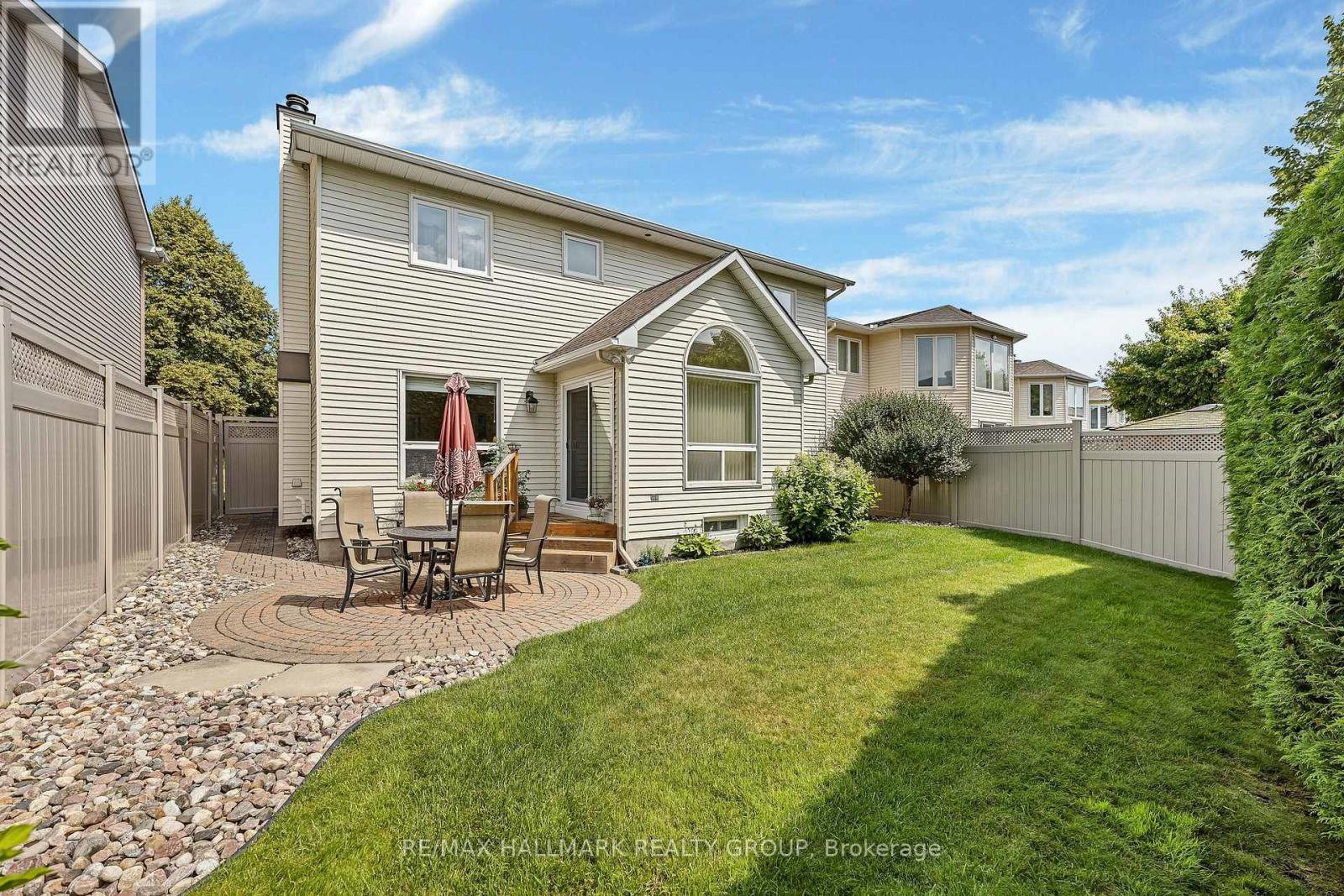 6586 Morningview Street, Ottawa, Ontario  K1C 6N9 - Photo 32 - X12960474