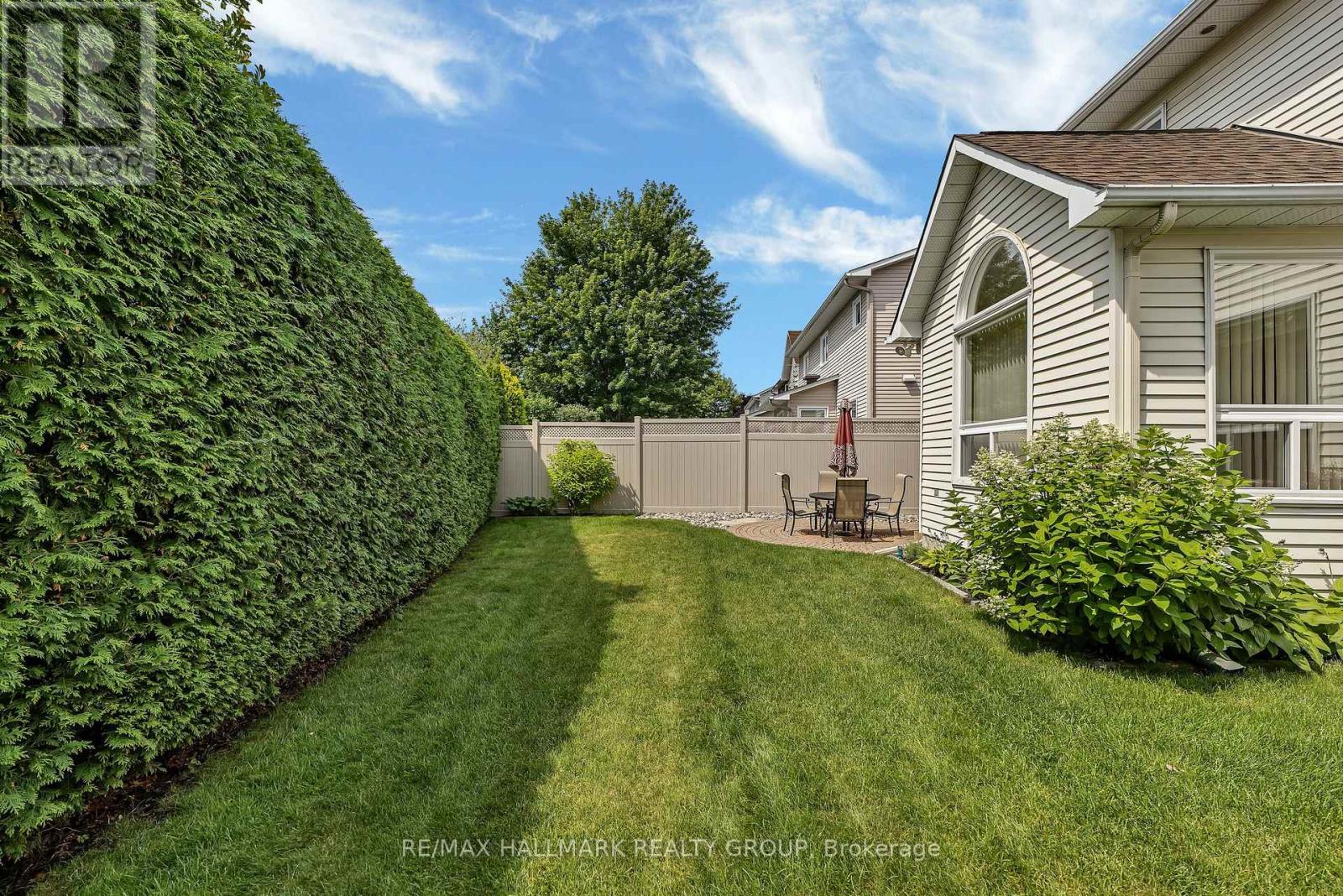 6586 Morningview Street, Ottawa, Ontario  K1C 6N9 - Photo 35 - X12960474