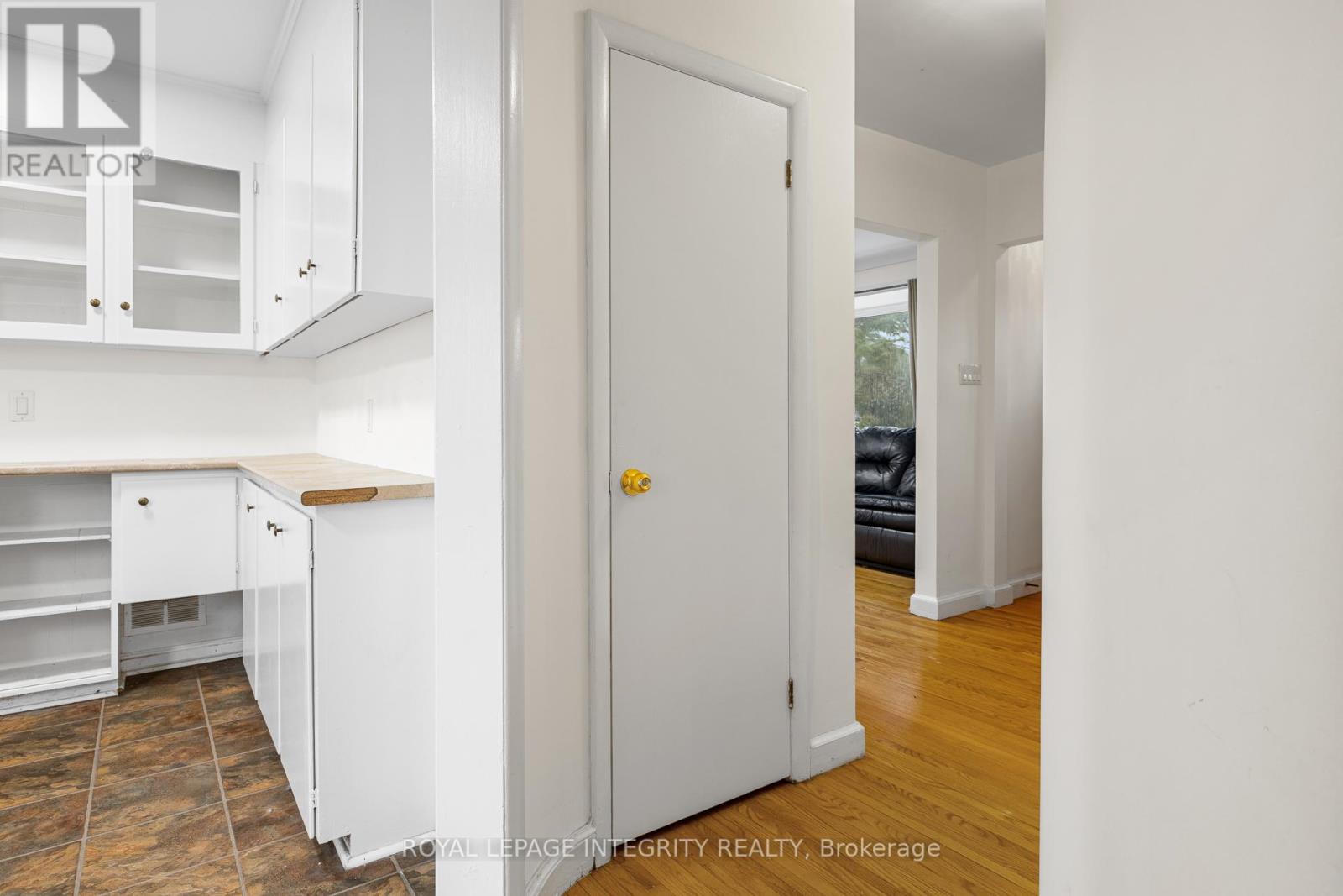 65 David Drive, Ottawa, Ontario  K2G 2N2 - Photo 14 - X12960538