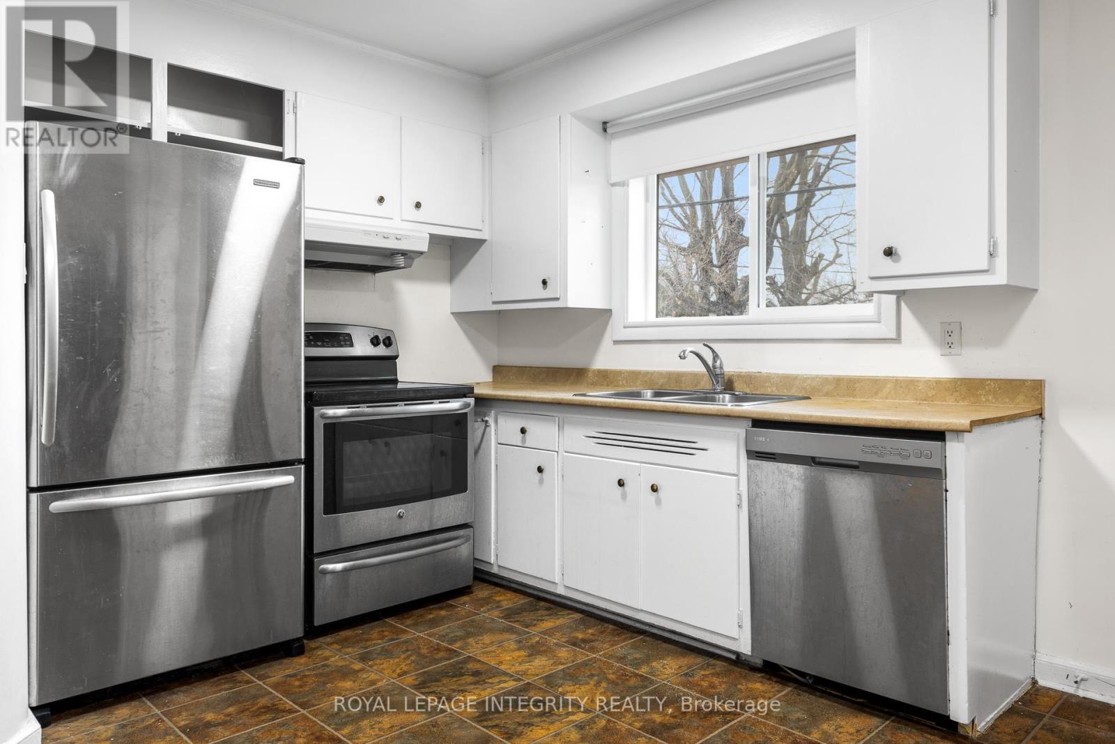 65 David Drive, Ottawa, Ontario  K2G 2N2 - Photo 30 - X12960538